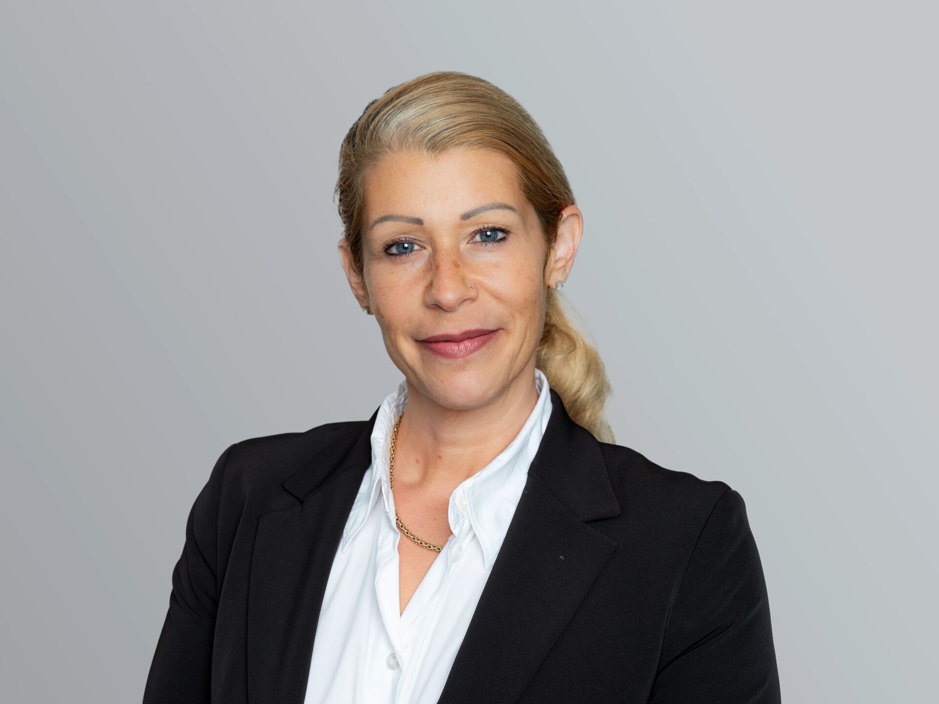 Corinne Heusser Portrait